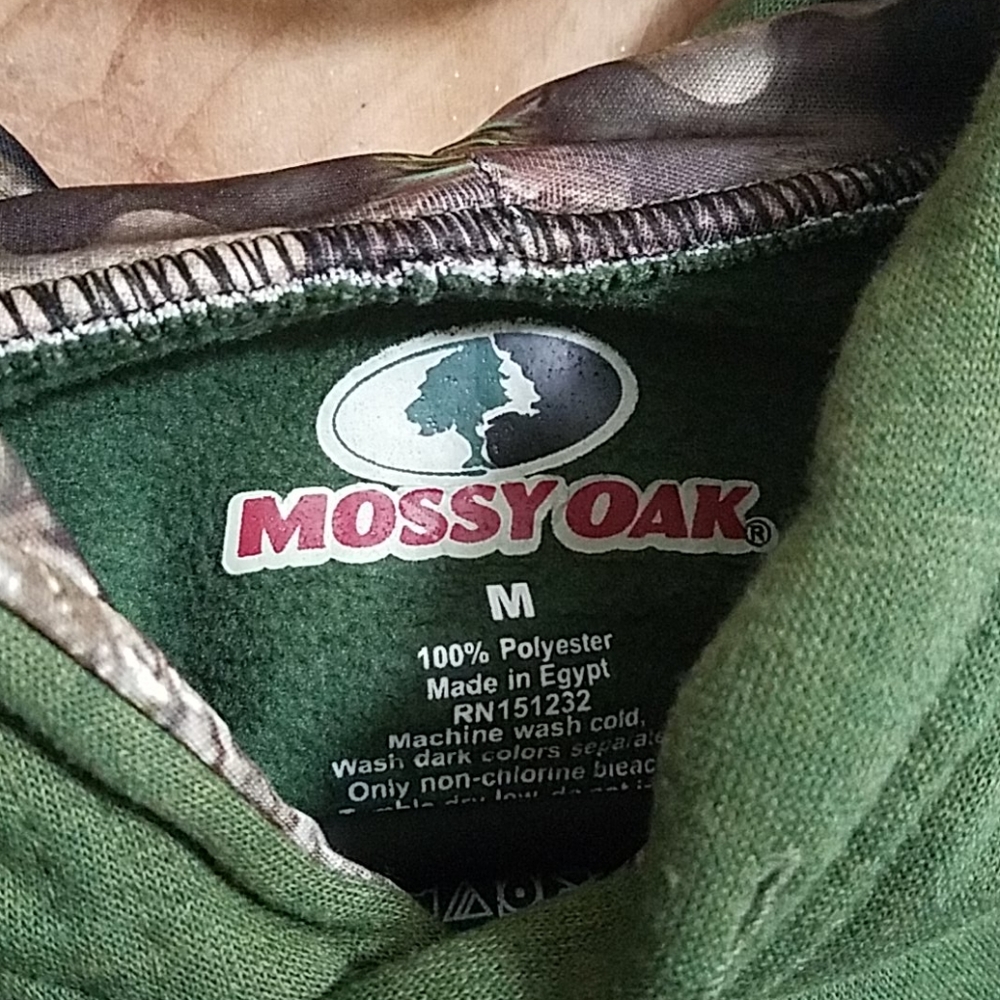 mossy oak american flag hoodie - Picture 3 of 6